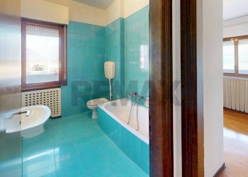 Bagno - Apartment Via Alpago Novello
11, Belluno - photo 36