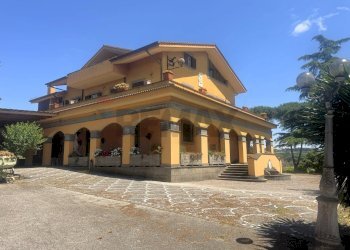 Casa all\'aperto - Villa Via della Tenutella
 
74, Albano Laziale - photo 1