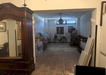 Dispensa di stoccaggio - Villa Via della Tenutella
 
74, Albano Laziale - photo 12