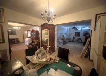 Sala da pranzo - Villa Via della Tenutella
 
74, Albano Laziale - photo 13