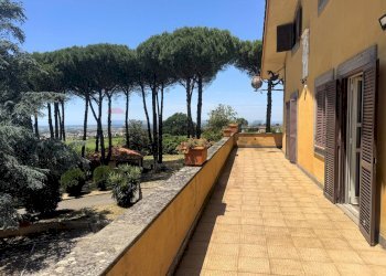 Terrazza - Villa Via della Tenutella
 
74, Albano Laziale - photo 29