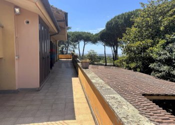 Terrazza - Villa Via della Tenutella
 
74, Albano Laziale - photo 42