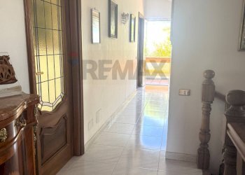 Hall / corridoio - Villa Via della Tenutella
 
74, Albano Laziale - photo 47