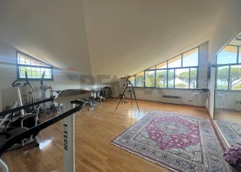 Palestra - Villa Via della Tenutella
 
74, Albano Laziale - photo 48