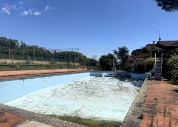 Piscina - Villa Via della Tenutella
 
74, Albano Laziale - photo 72