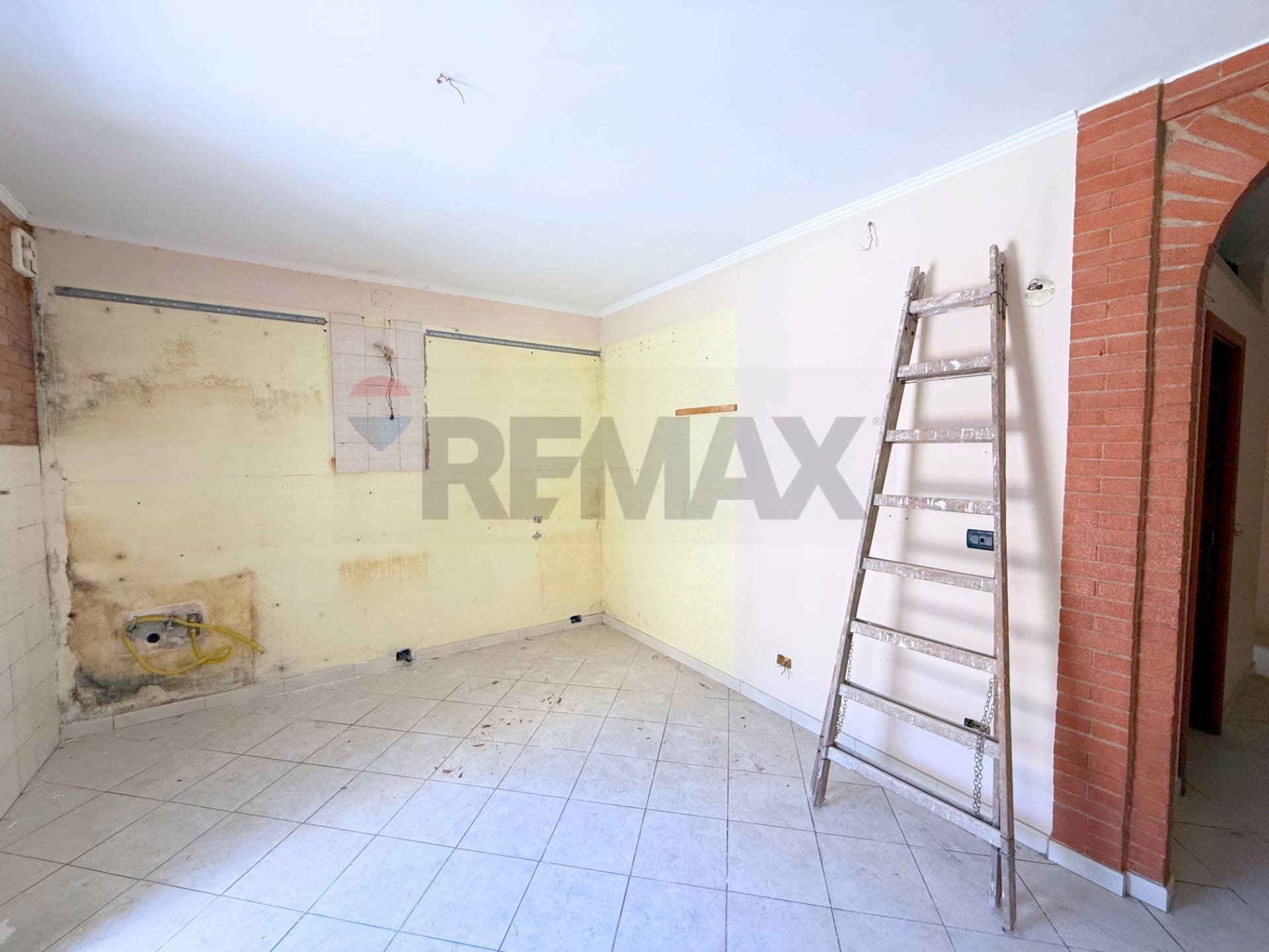 Stanza vuota - Bilocale Via Raffaele Pio Petrilli
 
29, Foggia - foto 3