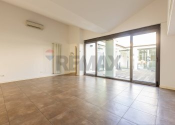 Stanza vuota - Attico Via Trento
 
41, Parma - foto 10