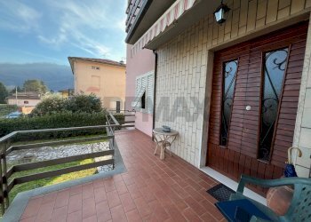 Balcone - Casa indipendente Coreglia Antelminelli - foto 6