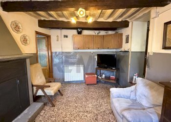 Soggiorno - Independent house VIA AIE
 
30, Bagni di Lucca - photo 7