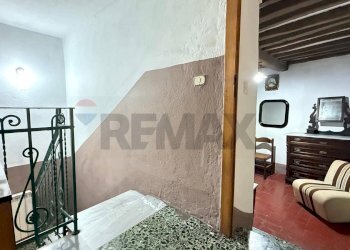 Scale - Independent house VIA AIE
 
30, Bagni di Lucca - photo 23