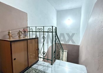 Scale - Independent house VIA AIE
 
30, Bagni di Lucca - photo 24