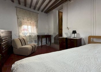 Camera / camera da letto - Independent house VIA AIE
 
30, Bagni di Lucca - photo 25