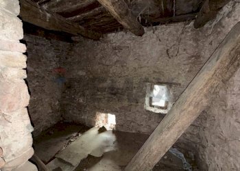 Stanza vuota - Independent house VIA AIE
 
30, Bagni di Lucca - photo 30