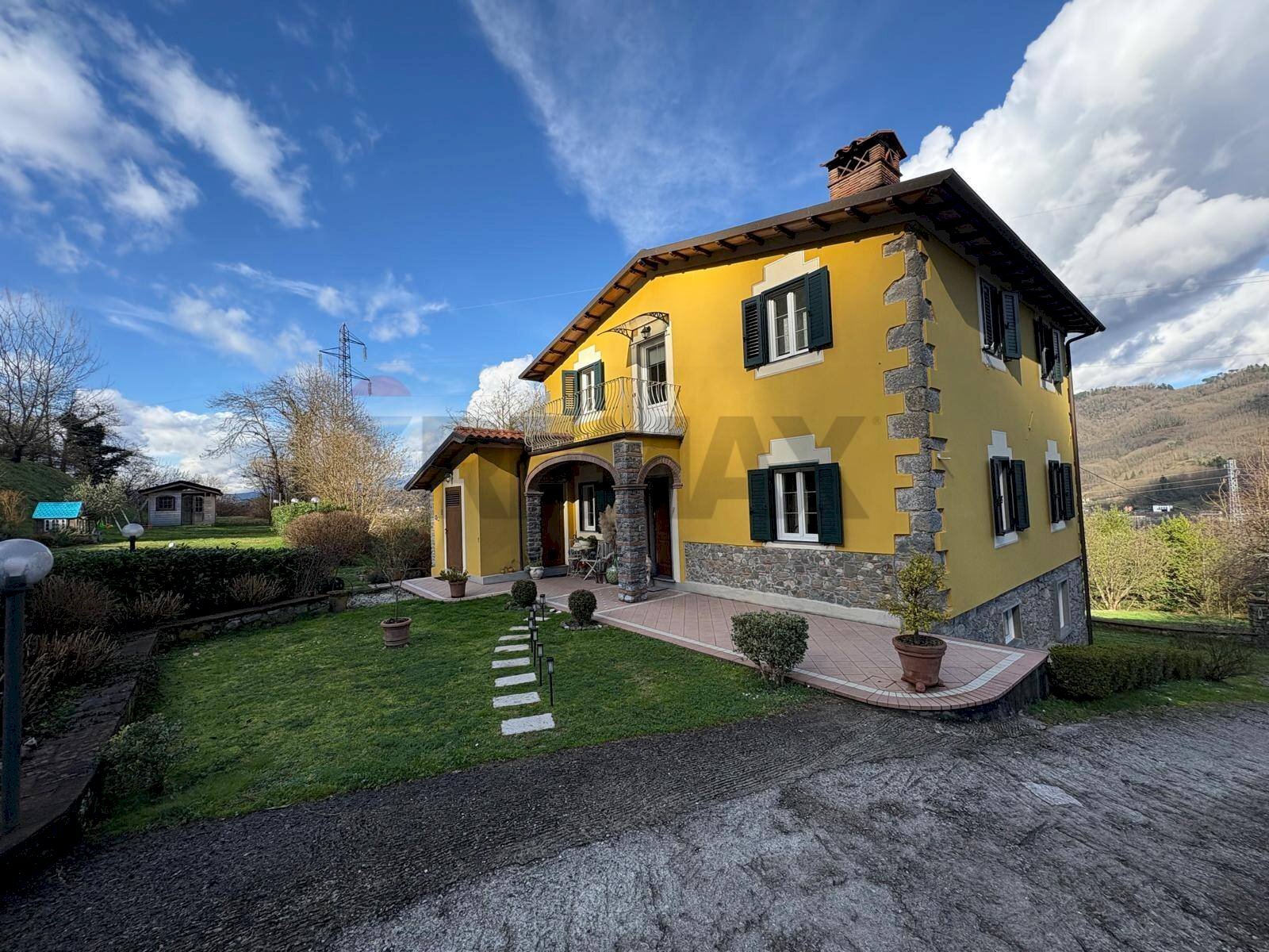Casa all\'aperto - Villa via lodovica gioviano
 
snc, Borgo a Mozzano - foto 3