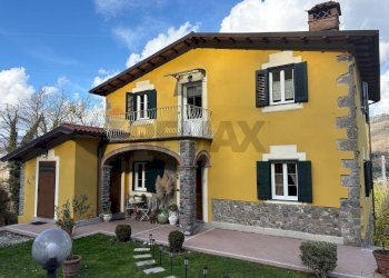 Casa all\'aperto - Villa via lodovica gioviano
 
snc, Borgo a Mozzano - foto 2