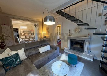 Soggiorno - Villa via lodovica gioviano
 
snc, Borgo a Mozzano - foto 16