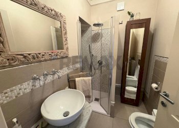 Bagno - Villa via lodovica gioviano
 
snc, Borgo a Mozzano - foto 17