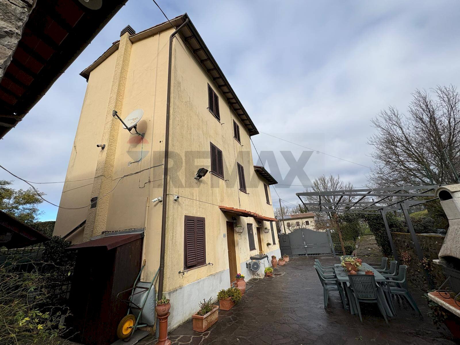 Edificio all\'aperto - Casa semi indipendente Via di Cerasomma  Cerasomma
 
1065, Lucca - foto 2