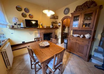 Sala da pranzo - Casa semi indipendente Via di Cerasomma  Cerasomma
 
1065, Lucca - foto 5