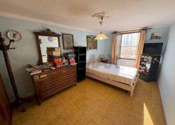 Camera / camera da letto - Casa semi indipendente via ruga palleggio
 
02, Bagni di Lucca - foto 5