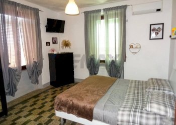 Camera / camera da letto - Casa semi indipendente Borgo a Mozzano - foto 22