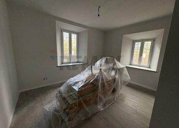 Camera / camera da letto - Appartamento sp del passo delle radici castelnuovo di garfagnana
 
2c, Castelnuovo di Garfagnana - foto 7