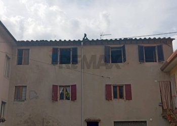 Edificio all\'aperto - Appartamento Bagni di Lucca - foto 1