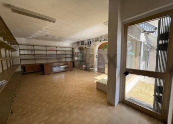 Dispensa di stoccaggio - Casa semi indipendente Via Nazionale Popiglio
 
123, San Marcello Piteglio - foto 7