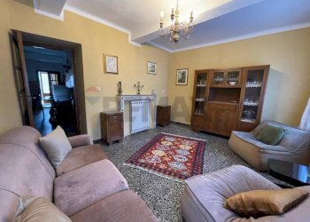 Soggiorno - Casa indipendente Borgo a Mozzano - foto 5