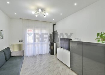 Soggiorno - Trilocale Via Vincenzo Bellini
 
24, Barlassina - foto 1