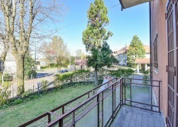 Balcone - Trilocale Via Vincenzo Bellini
 
24, Barlassina - foto 9