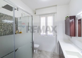 Bagno - Trilocale Via Vincenzo Bellini
 
24, Barlassina - foto 12