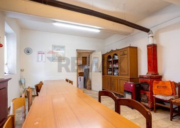 Sala da pranzo - Independent house Via All'Isola
 
14, Noceto - photo 22