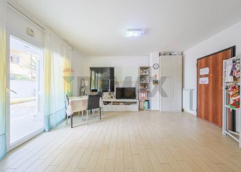 Soggiorno - Monolocale Via Giorgio Rodocanacchi, Fiumicino - foto 13