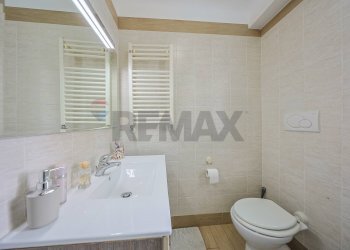 Bagno - Monolocale Via Giorgio Rodocanacchi, Fiumicino - foto 17