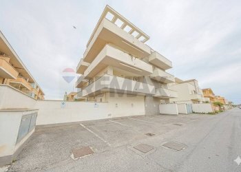 Edificio all\'aperto - Monolocale Via Giorgio Rodocanacchi, Fiumicino - foto 29