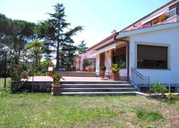 Casa all\'aperto - Villa Via Arturo Pompeato Luchini, Fiumicino - foto 3