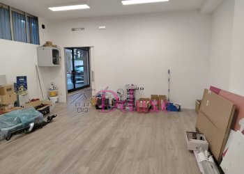 Foto 5 - Locale Commerciale via Roma, Macerata - foto 5