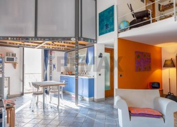 Camera / camera da letto - Trilocale Via Eurialo
 
17A, Napoli - foto 17