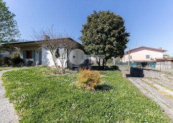 Foto 1 - Villa Giacomo Matteotti
 
8, Cigole - foto 1