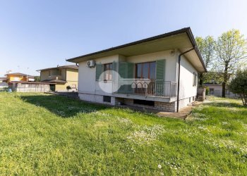 Foto 22 - Villa Giacomo Matteotti
 
8, Cigole - foto 22