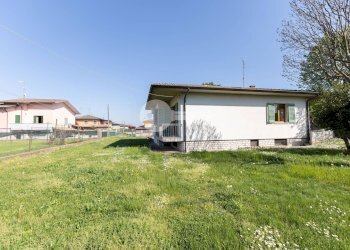 Foto 23 - Villa Giacomo Matteotti
 
8, Cigole - foto 23