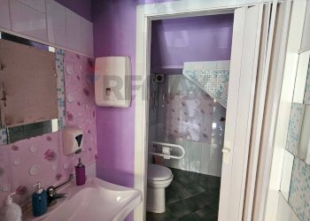 Bagno - Commercial Activity via Ruggero Settimo
25, Terrasini - photo 12