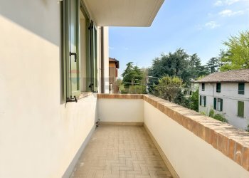 Balcone - Trilocale via Deledda
 
6, Reggio nell'Emilia - foto 9