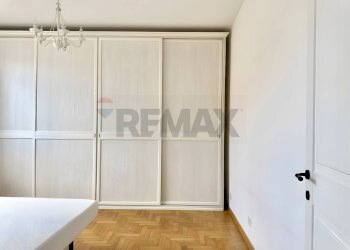 Camera / camera da letto - Trilocale via Deledda
 
6, Reggio nell'Emilia - foto 12
