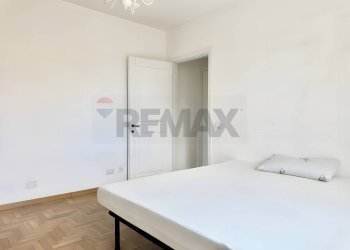 Camera / camera da letto - Trilocale via Deledda
 
6, Reggio nell'Emilia - foto 14
