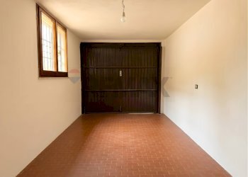 Hall / corridoio - Trilocale via Deledda
 
6, Reggio nell'Emilia - foto 19