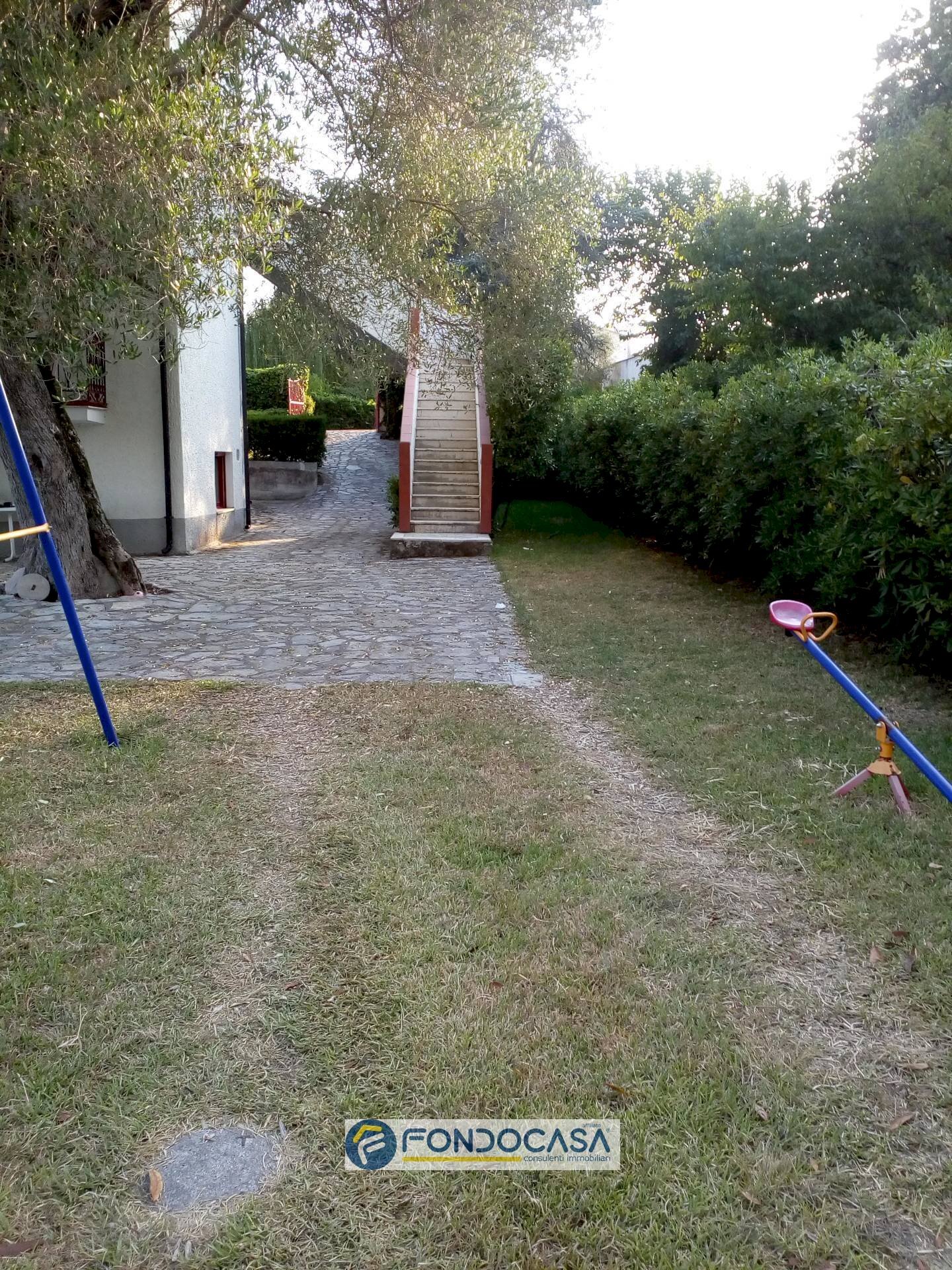 Foto 3 - Trilocale via volpara
 
10, Centola - foto 3