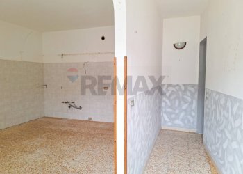 Hall / corridoio - Three-room apartment Frazione Fornaci
 
86, Fagnano Olona - photo 8