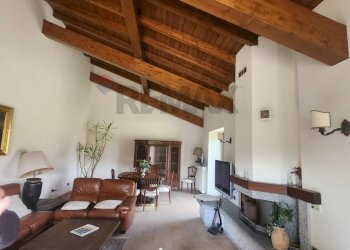 Soggiorno - Villa Via Roncaccio
 
4, Laveno-Mombello - foto 10